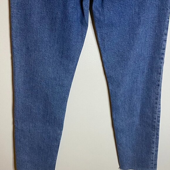 Re/Done 90's High Rise Ankle Crop with Raw Hem Size 29 - Picture 6 of 8